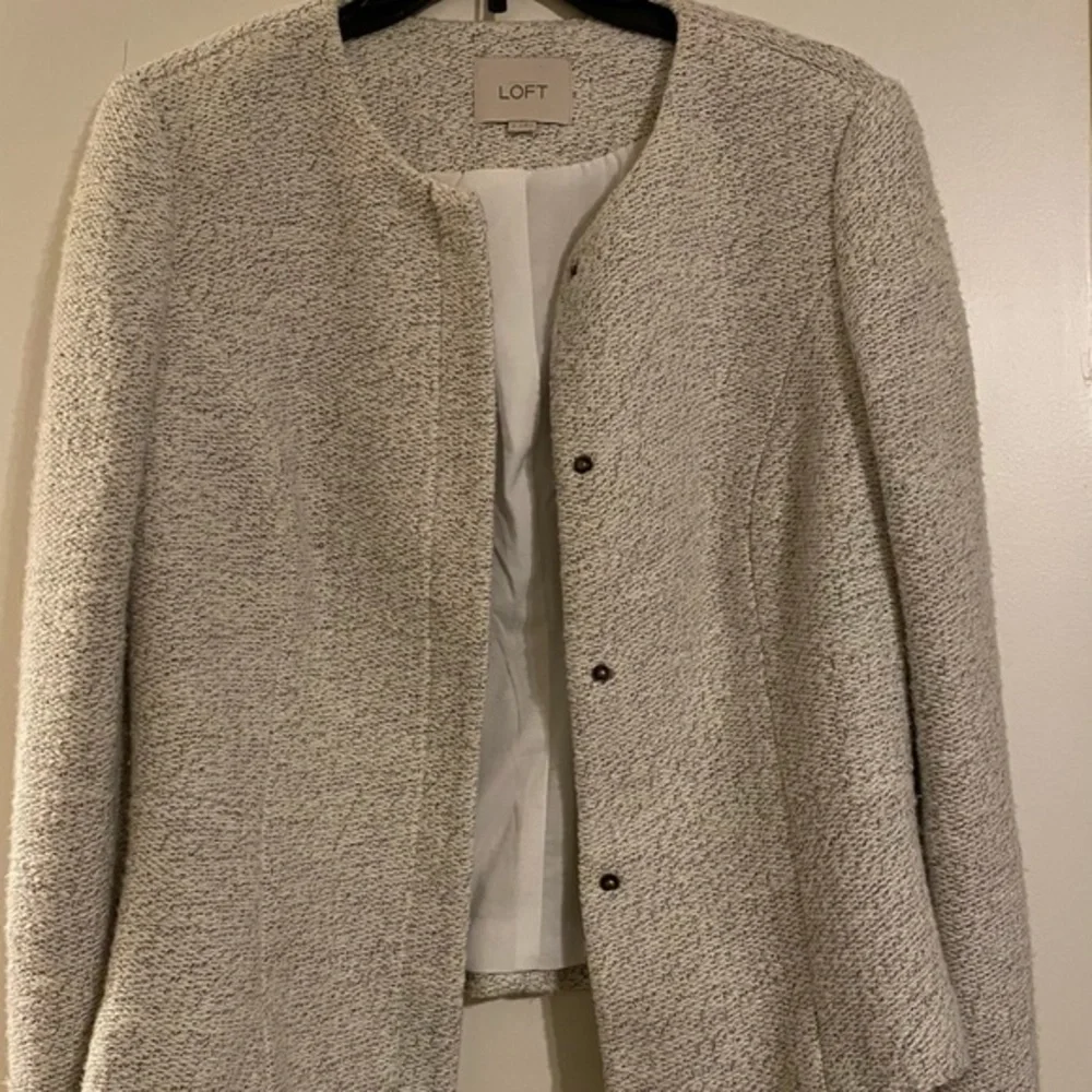 Ann Taylor Ivory jacket 6 LOFT - Picture 1 of 6